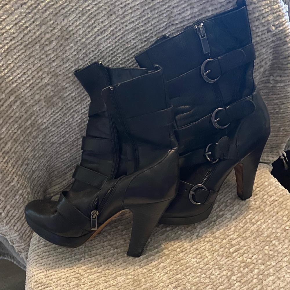 Black Leather Boots